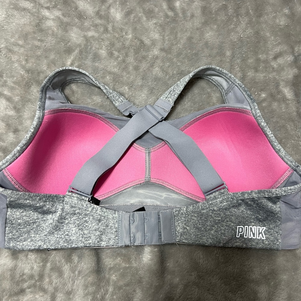 PINK Victoria’s Secret Marl Grey Sports Bra